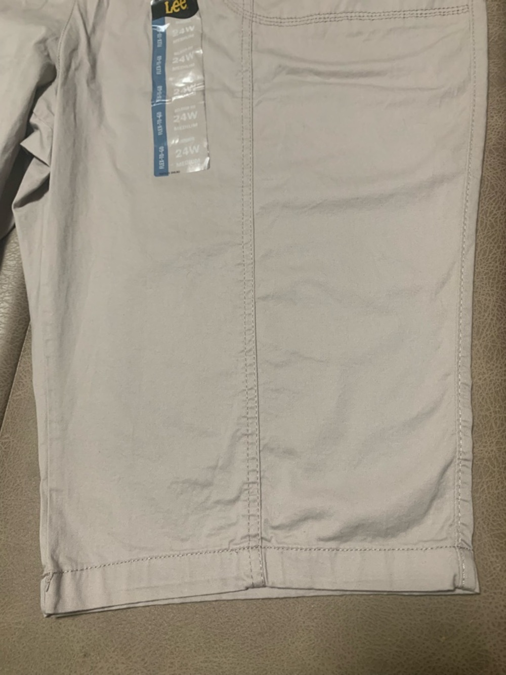 LEE Womens Palisade Flex 2 Go Relaxed Mid Rise Skimmer Shorts NEW Size 24 W Med - Picture 6 of 9